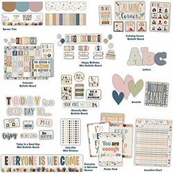 Teacher Created Resources Everyone is Welcome Decor Set, Multi